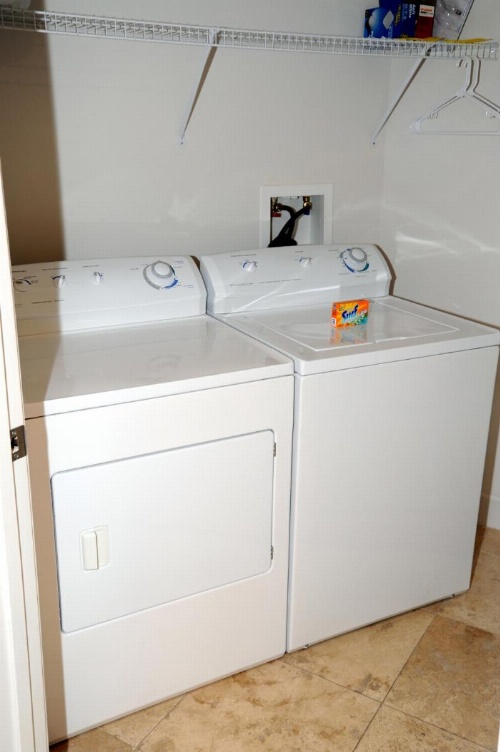 Sea Breeze 908 - Two Bedroom Apartment image 13
