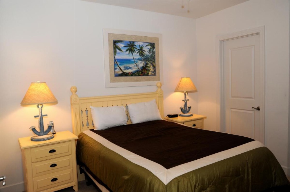 Sea Breeze 908 - Two Bedroom Apartment